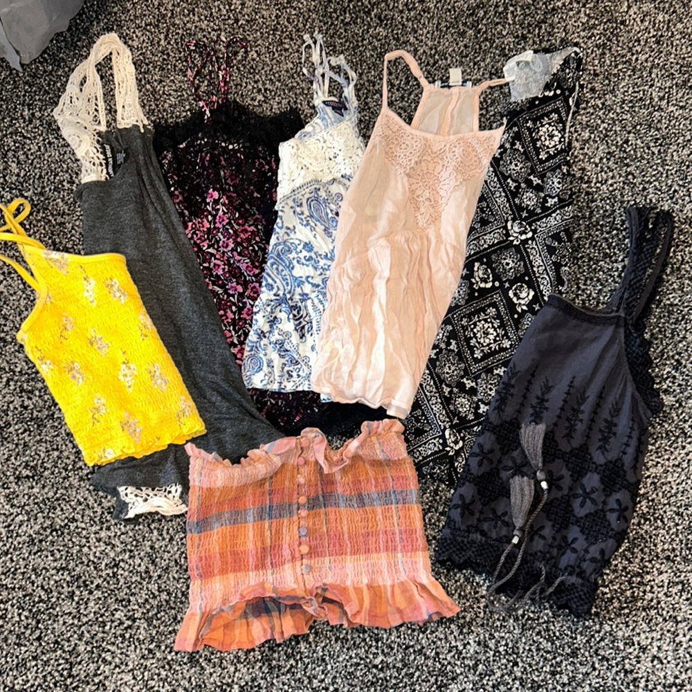 Huge lot of tank tops!